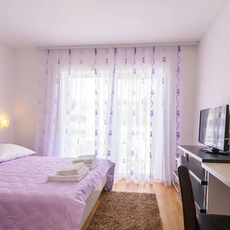 Apartments Mijo Trogir Exterior photo